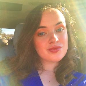 Meet your Posher, Kathleen
